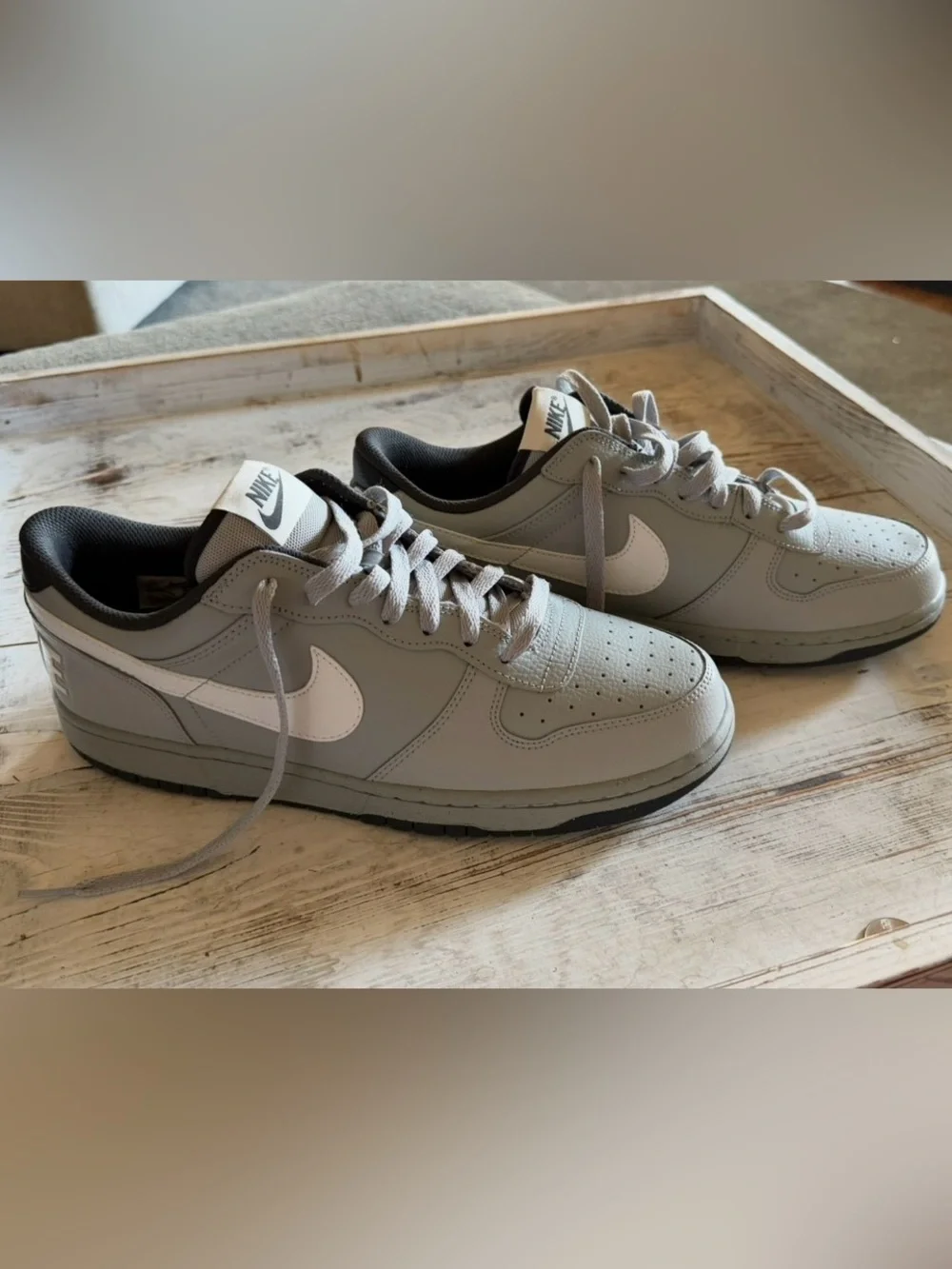 Nike Men's Big Low Gray and White Casual Sneakers NWOB